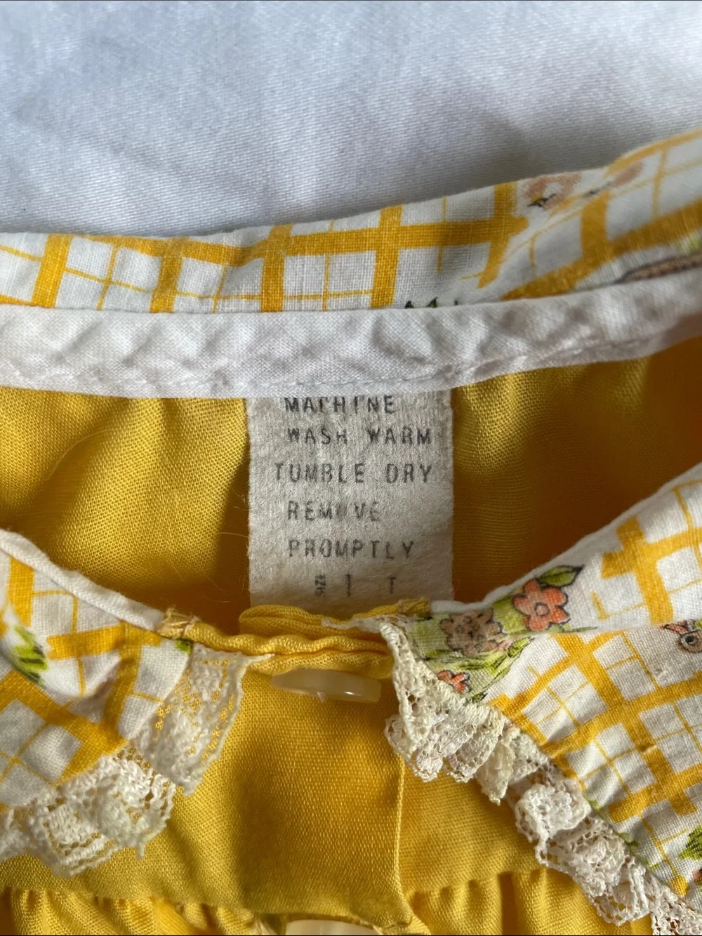 N/A adorable vintage